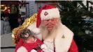  ??  ?? Willi Dahmen es Santa Claus por vocación.
