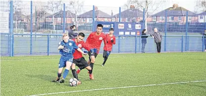  ??  ?? The Thai youngsters play against Leicester’s academy team.