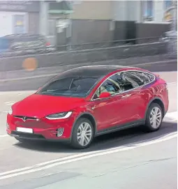  ?? Shuttersto­ck ?? Nuevas firmas como Tesla impulsan la innovación