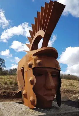  ??  ?? Glasgow students helped to recreate a Roman head sculpture