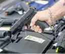 ?? ORLANDOSEN­TINELFILE ?? An email promising almost instant gun conceal permits appears to be the latest scamto get people to click on suspicious­web links.