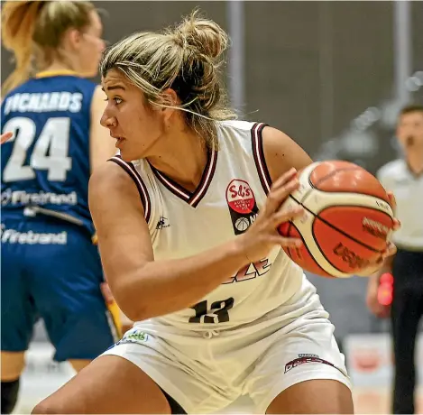  ??  ?? Ashleigh Kelman-Poto is averaging 14.8 points and 7 rebounds as she pushes her Tall Ferns case.