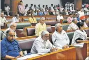  ?? HT PHOTO ?? Congress MLAs during the proceeding­s in the Haryana assembly in Chandigarh on Wednesday.