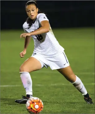  ?? Submitted photo ?? Cumberland native and former UConn All-American forward Stephanie Ribeiro has completely recovered from an ACL injury last year to begin her profession­al career in Seattle.