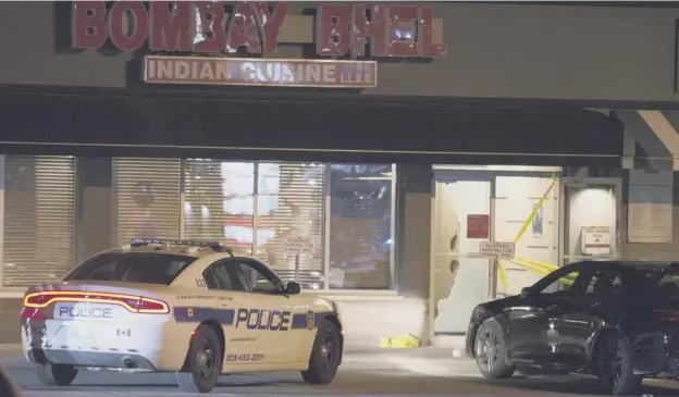  ??  ?? The Bombay Bhel restaurant at a mall in the Toronto suburb of Mississaug­a where the explosion took place