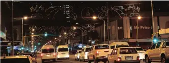  ?? | ZANELE ZULU ?? THE traditiona­l Christmas lights that are normally on by the middle of December on Dr Pixyley ka Seme Street are still not switched on.