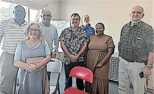  ?? Picture: SUPPLIED ?? STRONGER TOGETHER: Members of the steering committee who aim to establish a forum to empower all Ndlambe-based NPOs, NGOs and developmen­t organisati­ons through collaborat­ion