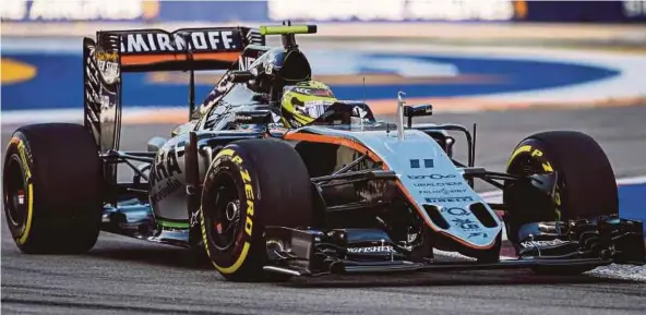  ??  ?? Perez membantu Force India mendahului di kedudukan keempat kategori pasukan pengeluar.