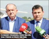  ??  ?? Zv/ ministri i Brendshëm, Stefan Çipa dhe kreu i Policisë së Shtetit, Haki Çako