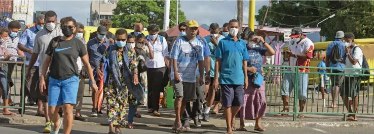  ?? Photo: Ronald Kumar ?? Many people were seen wearing mask while coming into Suva.