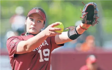  ?? PHOTOS BY TY RUSSELL/OU ATHLETICS ?? OU pitcher Nicole May improved to 11-0 on Sunday with four strikeouts in 41⁄ innings. 3