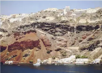  ??  ?? During the past 500,000 years, the Santorini volcano has erupted and been reborn from its ashes 12 times.