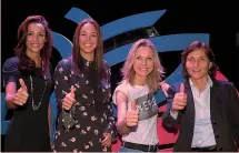  ??  ?? Il Dream Team del fioretto: Elisa Di Francisca, 35 anni, Alice Volpi, 26, Valentina Vezzali, 44, e Giovanna Trillini, 48