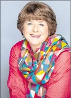  ?? ?? Pam Ayres