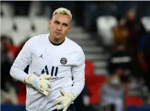  ?? AfP ?? Keylor Navas en un calentamie­nto del PSG esta temporada.