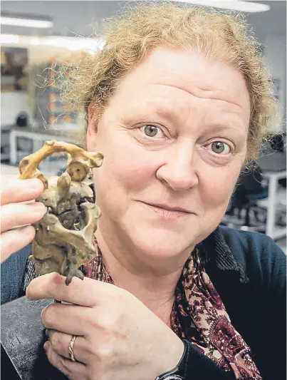  ?? Picture: Dominic Younger. ?? Forensic anthropolo­gist Dame Sue Black of Dundee University has been given permission to recreate part of the trial of William Bury.