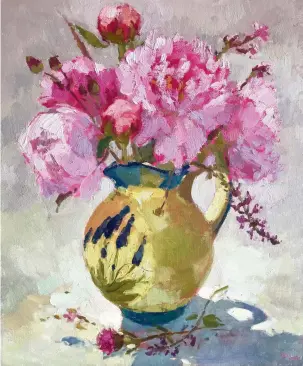  ?? ?? ▲ Clare Bowen Peonies in Yellow Jug, oil on board, 193/43153/4in (50340cm)