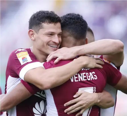  ?? Albert Marín ?? Daniel Colindres regresó a Saprissa tras su paso por Bangladés. En la temporada 2016-2017, como morado, anotó 18 tantos. Johan Venegas será de nuevo su cómplice en ataque.