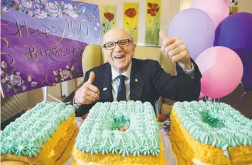  ?? Picture: PETER RISTEVSKI ?? CELEBRATIO­N: Ocean Grove resident Keith Shields will turn 100 tomorrow.