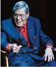  ?? Foto: afp ?? Auch im Alter noch zu Späßen aufgelegt: Jerry Lewis als 90 Jähriger.