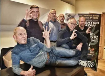  ?? FOTO GVB ?? Jan Ceulemans, Jan-Willem Van Dreunen, Bert Stans, Luc Van Asten, Johan Camps en Stefan Hansen vormen samen de Theatrale Bende.