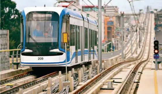  ??  ?? September 20, 2015: The light rail that China Railway Group Ltd. constructe­d in Addis Ababa, Ethiopia, is officially put into operation. It is the first of its kind on the entire African continent. Xinhua