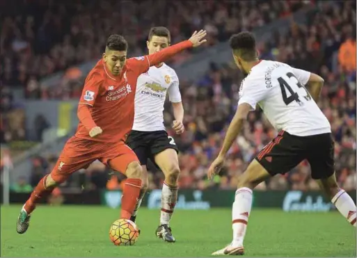  ??  ?? Liverpool tries Man U for size at Anfield