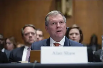  ?? KEVIN WOLF — THE ASSOCIATED PRESS ?? Norfolk Southern CEO Alan Shaw testifies before the Senate Environmen­t and Public Works Committee hearing in Washington on Thursday.