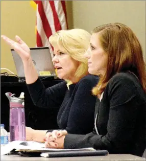  ?? File photo/Herald-Leader ?? (From left) State Rep. Robin Lundstrum (R) and democratic candidate Kelly Scott Unger participat­ed in a Q&amp;A-style candidate forum on Oct. 23.
