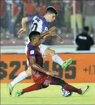  ?? JUAN CARLOS ULATE / REUTERS ?? Christian Pulisic of the US has a shot blocked by Panama’s Luis Ovalle during the CONCACAF World Cup 2018 qualifier at Rommel Fernandez Stadium, Panama City on Tuesday.