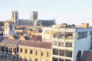  ??  ?? ●●York Minster