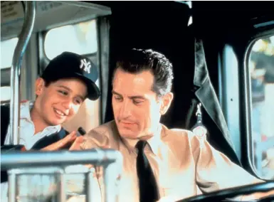  ??  ?? En 1993, Robert de Niro et son passager, dans