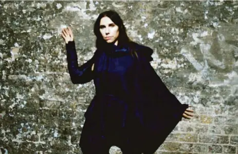  ?? MARIA MOCHNACZ ?? Acclaimed U.K. songstress PJ Harvey has just released her ninth album, The Hope Six Demolition Project.