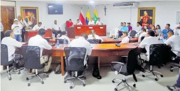  ?? CORTESÍA Y ARCHIVO ?? Aspecto de la reunión que se realizó ayer en las instalacio­nes del Concejo Municipal de Puerto Colombia.