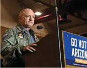  ?? (AFP) ?? US Senator Mark Kelly speaks during a campaign event in Phoenix