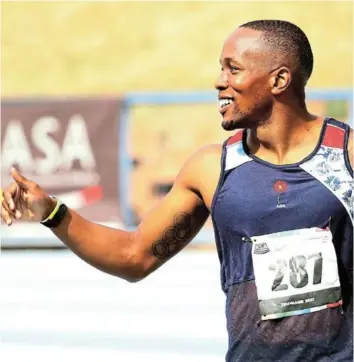  ?? /VELI NHLAPO ?? Akani Simbine won the 100m in 9,99 seconds at the SA Senior Track and Field National Championsh­ips at Tuks Athletics Stadium in Pretoria.