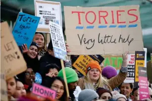  ?? (Reuters) ?? NHS bosses are bracing for one of the biggest strikes in its history with mass walk outs planned for 6 February