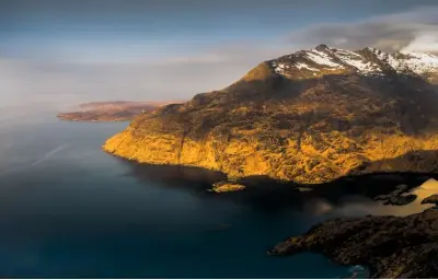  ??  ?? Adrian Trendall shot the Cuillin Ridge on Skye in a special moment of cloud and light on Sgurr na Stri.