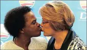  ?? PICTURE: AP ?? Kiss of death? The infamous kiss between Ramphele and fomer DA leader Helen Zille.