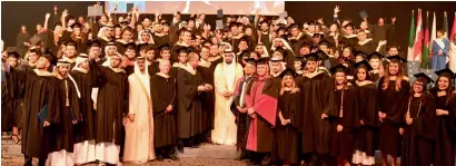  ?? Wam ?? Sheikh Ahmed bin Mohammed bin Rashid, Donald J Trump Jr and Dr Lance De Masi with students of the American University Dubai during their graduation ceremony at the World Trade Centre on Sunday evening. —