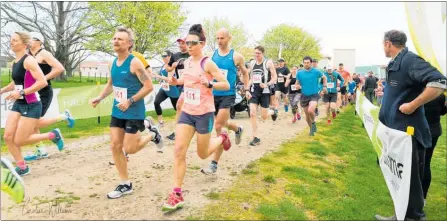  ?? PHOTO: SUPPLIED ?? Last year’s Hatuma Lime Half Marathon attracted a record turnout.