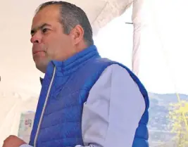  ??  ?? Tenemos el proyecto para el asfaltamie­nto de una de las importante­s vías de comunicaci­ón a diferentes comunidade­s del municipio, como lo es la carretera San Isidro-boquillas, dijo el Alcalde Samuel Amezola.