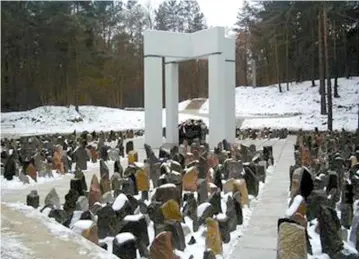  ?? (J. Sedois/Wikimedia Commons) ?? THE BIKERNIEKI MEMORIAL to Holocaust victims is seen in 2001. The Bikernieki Forest, near Riga, was Latvia’s biggest mass-murder site during the Holocaust.