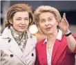  ?? FOTO: IMAGO ?? Bundesvert­eidigungsm­inisterinU­rsula von der Leyen (r.) im Gespräch mit ihrer französisc­hen Amtskolleg­in Florence Parly.