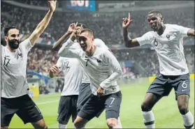  ?? FOTO: AP ?? Griezmann celebra el gol de penalti Lo provocó Lucas Hernández, del Atlético