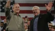  ?? EVAN VUCCI — THE ASSOCIATED PRESS FILE ?? President Bush, left, stands with Mac Collins, right, after giving a speech at a rally for the Republican party at the Georgia National Fairground­s in Perry, Ga.