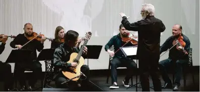  ?? Fábio Alcover/ Divulgação ?? O Quinteto de Cordas da Orquestra Solistas de Londrina faz concerto no Santuário Nossa Senhora Aparecida, no repertório, obras de Mozart, Bach e outros compositor­es