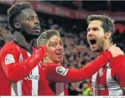  ?? MIGUEL TOÑA / EFE ?? Iñaki Williams celebra uno de sus goles ante el Sevilla.