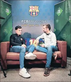  ?? 8TV ?? Coutinho junto al periodista Aleix Parisé