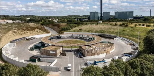  ?? ?? Genbrugsst­ationen i Lisbjerg var den første af kommunens genbrugsst­ationer til at indføre områderne med udveksling af genbrug. Pressefoto: Kredsløb